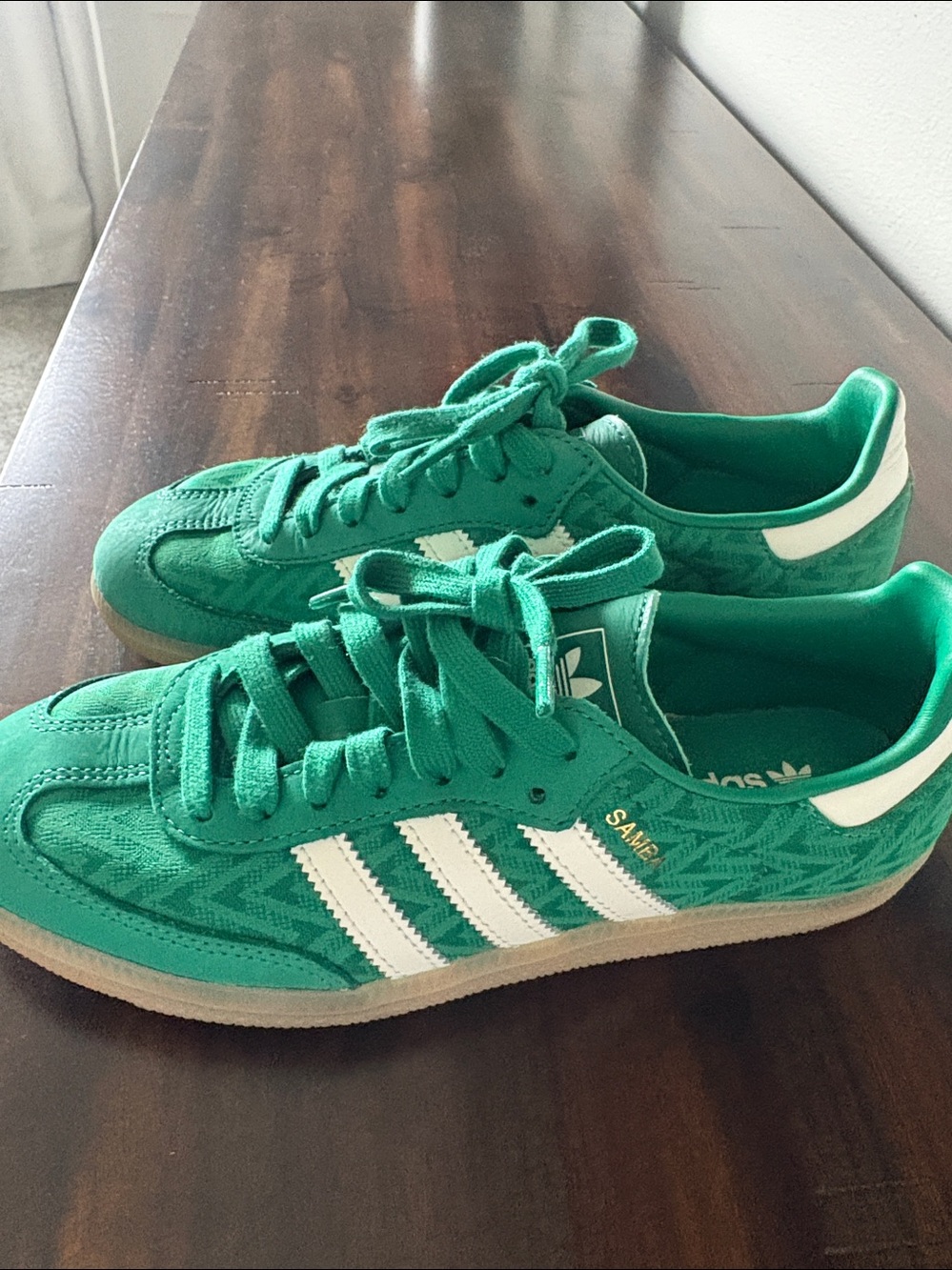adidas Green Women's Sneakers with White Stripes size 7. - Picture 2 of 4